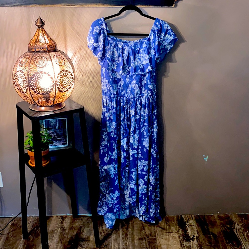 Off Shoulder Maxi Dress